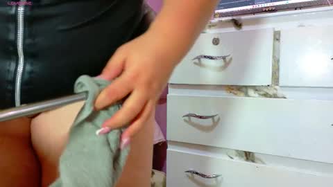 Snapshot of gaby_vegaa chatting on October 27, 10:14 pm gaby_vegaa online show from October 27, 10:14 pm