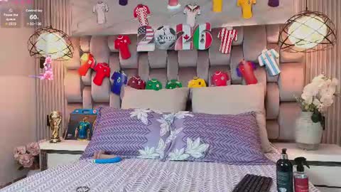 GabyEvans online show from July 2, 12:22 pm