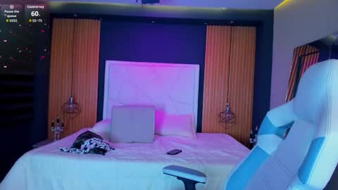 gabyrose9 online show from October 6, 11:40 am