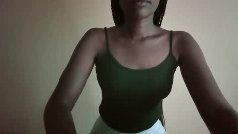 Snapshot of gada_charm chatting on February 21, 12:28 pm Gada online show from February 21, 12:28 pm