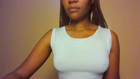 Snapshot of gada_charm chatting on September 22, 6:04 am Gada online show from September 22, 6:04 am