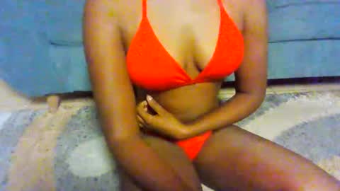 Snapshot of gada_charm chatting on June 2, 9:28 pm Gada online show from June 2, 9:28 pm
