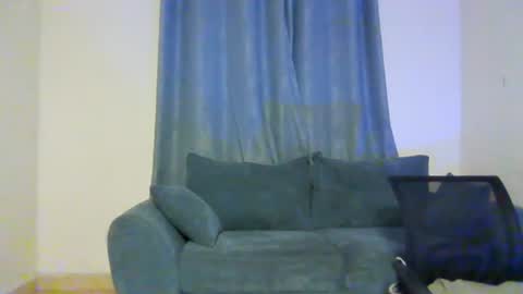 Snapshot of gada_charm chatting on June 20, 12:58 am Gada online show from June 20, 12:58 am