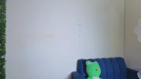 Snapshot of gael_david chatting on June 14, 2:24 am Gael online show from June 14, 2:24 am