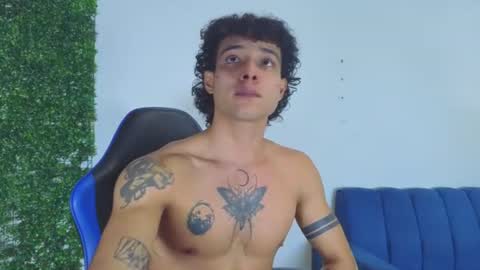 Snapshot of gael_david chatting on July 8, 4:06 am Gael online show from July 8, 4:06 am