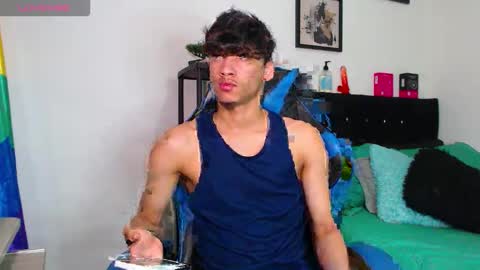 gael_jones online show from November 3, 5:31 am