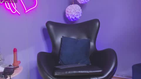 Gael Meneses online show from December 18, 12:33 pm