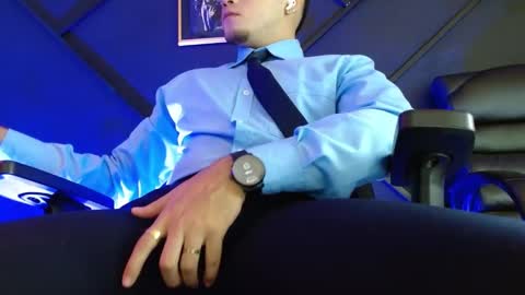 Snapshot of gael_williams3 chatting on February 20, 9:31 pm gael_williams3 online show from February 20, 9:31 pm