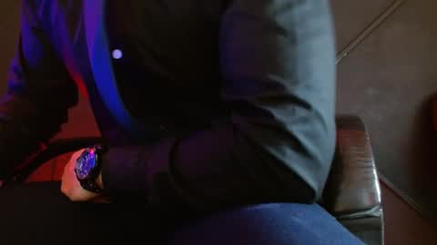 Snapshot of gael_williams3 chatting on March 9, 10:30 pm gael_williams3 online show from March 9, 10:30 pm