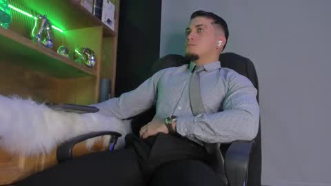 Snapshot of gael_williams3 chatting on September 10, 7:14 pm gael_williams3 online show from September 10, 7:14 pm