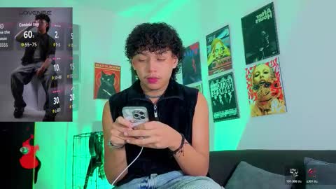 Gael Conner online show from November 25, 2:22 am