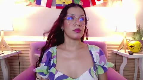 Snapshot of gagingbriana chatting on July 16, 2:17 am Briana online show from July 16, 2:17 am