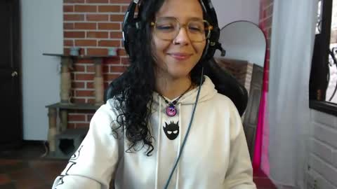 Lenna 3 online show from June 7, 7:06 pm