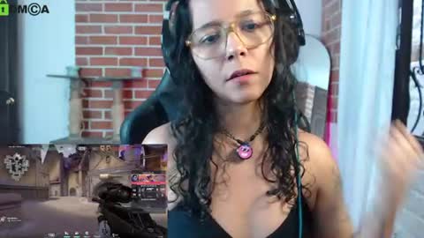 Snapshot of gaia_333 chatting on June 17, 8:32 pm Lenna 3 online show from June 17, 8:32 pm