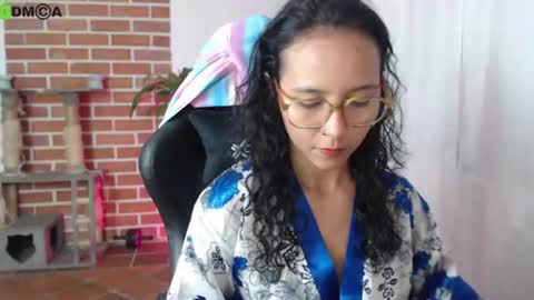 Snapshot of gaia_333 chatting on July 12, 6:32 pm Lenna 3 online show from July 12, 6:32 pm