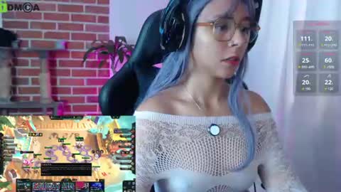Snapshot of gaia_333 chatting on July 18, 2:21 pm Lenna 3 online show from July 18, 2:21 pm