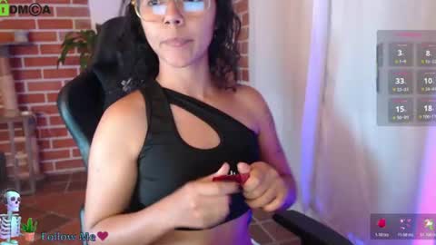 Snapshot of gaia_333 chatting on July 28, 10:31 pm Lenna 3 online show from July 28, 10:31 pm