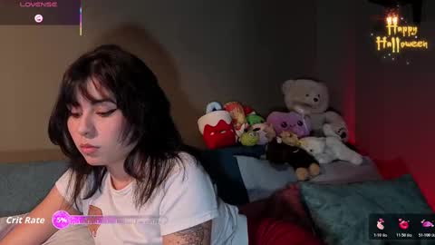 Snapshot of gaia_joness chatting on October 18, 7:14 pm gaia_joness online show from October 18, 7:14 pm