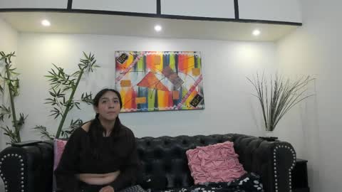 Snapshot of gaia_n_nix chatting on May 6, 3:02 am gaia_n_nix online show from May 6, 3:02 am