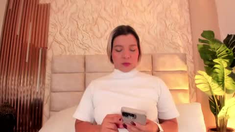 gaia_stonne online show from July 1, 11:34 am