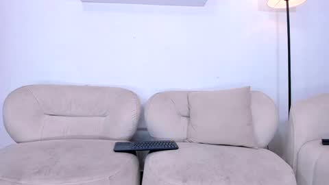 Snapshot of gal_stone_ chatting on June 4, 1:55 am gal_stone_ online show from June 4, 1:55 am