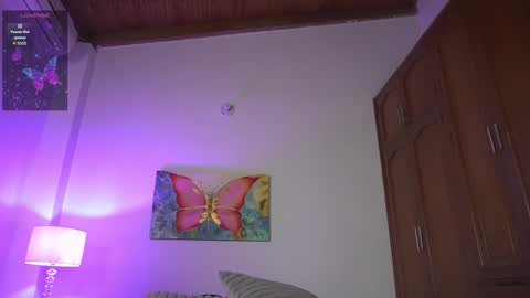 Snapshot of gala_monroe chatting on November 22, 11:09 am gala_monroe online show from November 22, 11:09 am