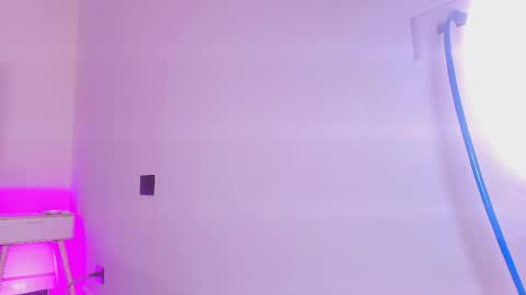 Snapshot of galaanderson chatting on December 5, 11:52 am galaanderson online show from December 5, 11:52 am