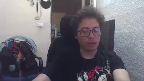 Snapshot of galen_0 chatting on February 6, 7:02 am galen_0 online show from February 6, 7:02 am