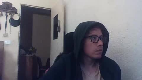 Snapshot of galen_0 chatting on March 7, 11:05 pm galen_0 online show from March 7, 11:05 pm
