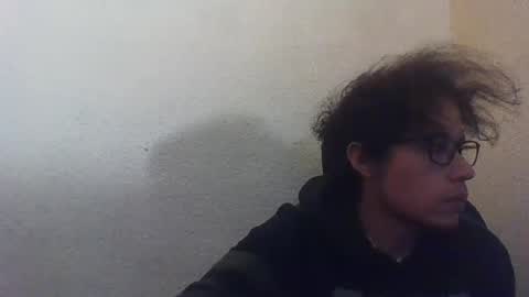 Snapshot of galen_0 chatting on July 25, 12:31 am galen_0 online show from July 25, 12:31 am