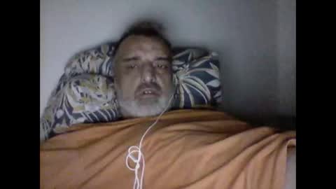 Snapshot of gamane3575 chatting on June 6, 12:32 pm gamane3575 online show from June 6, 12:32 pm