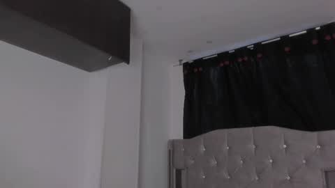 Snapshot of game_with_lesbians_ chatting on March 10, 11:10 am game with lesbians online show from March 10, 11:10 am