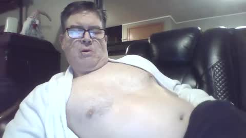 Snapshot of gameon1969 chatting on December 12, 5:10 am gameon1969 online show from December 12, 5:10 am