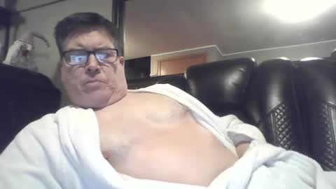 Snapshot of gameon1969 chatting on December 13, 7:04 am gameon1969 online show from December 13, 7:04 am