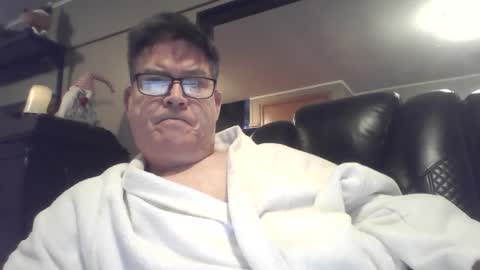 Snapshot of gameon1969 chatting on December 21, 1:10 pm gameon1969 online show from December 21, 1:10 pm