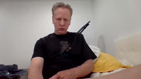 gamerboy200 online show from July 19, 10:24 pm