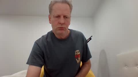 gamerboy200 online show from August 3, 10:13 pm