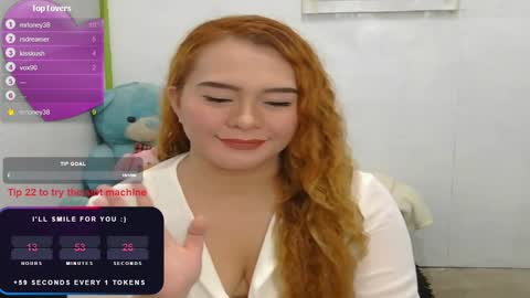 Snapshot of gamerstar9 chatting on December 4, 1:53 pm Jena online show from December 4, 1:53 pm