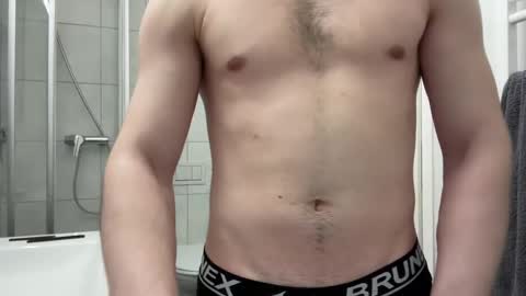 Snapshot of gap2it2and2enjoy chatting on March 12, 8:41 pm gap2it2and2enjoy online show from March 12, 8:41 pm