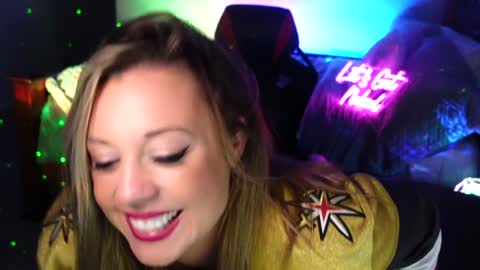 Snapshot of garagesex22 chatting on January 8, 7:13 am Jenna - be back MONDAY night. online show from January 8, 7:13 am