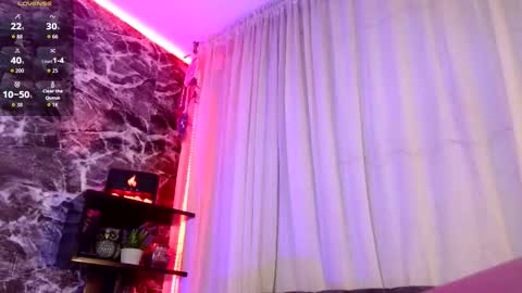 Chris  Dont forget to gift me thumb up Its very important to me and makes me happy AF  online show from November 12, 6:36 am