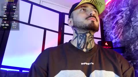 Chris  Dont forget to gift me thumb up Its very important to me and makes me happy AF  online show from November 27, 6:59 am