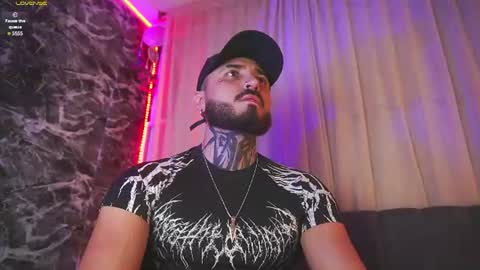 Chris  Dont forget to gift me thumb up Its very important to me and makes me happy AF  online show from June 9, 5:52 am