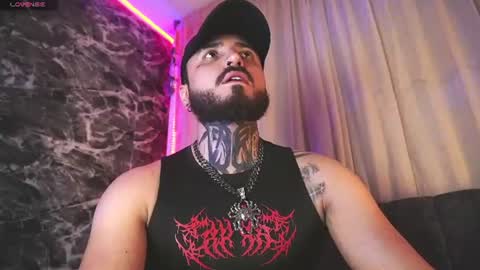 Snapshot of garbel09 chatting on August 3, 5:50 am Chris Dont forget to gift me thumb up Its very important to me and makes me happy AF online show from August 3, 5:50 am