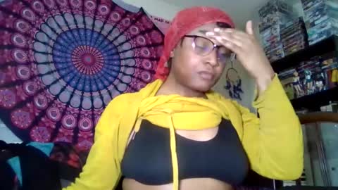Snapshot of gardeniaspear chatting on May 24, 10:59 pm Gardenia online show from May 24, 10:59 pm