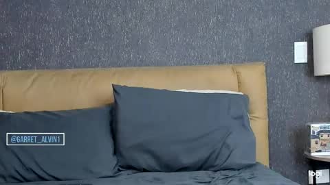 Garret online show from February 8, 4:47 am