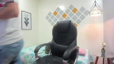 garuo_18 online show from November 1, 2:57 am