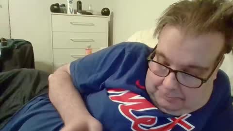 Gary online show from May 2, 4:50 am