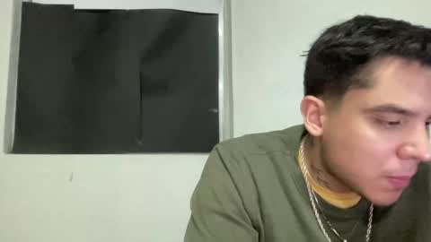 garypinepineapple online show from June 5, 7:58 am