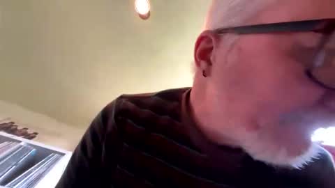 Snapshot of garypumpt chatting on December 14, 5:40 pm marvin pumpt online show from December 14, 5:40 pm